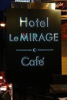 Hotel Le Mirage