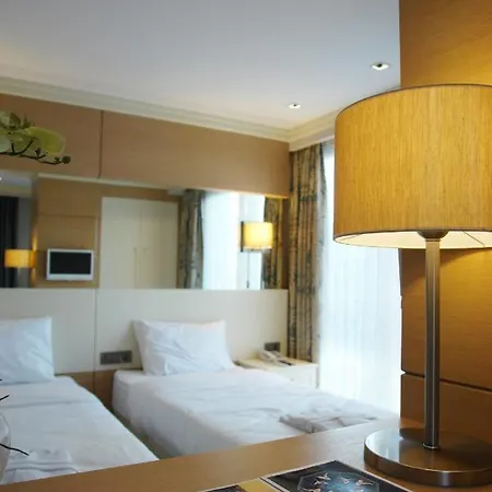 Hotel Le Mirage 4*