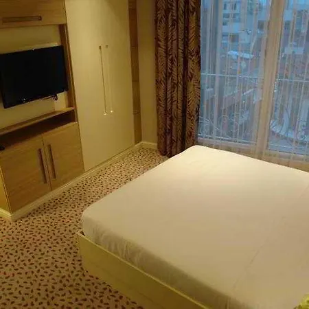 Le Mirage Otel