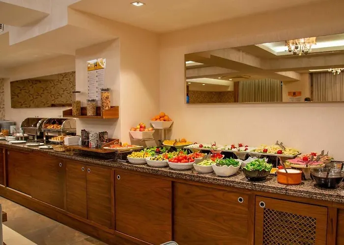 Le Mirage 4* Стамбул