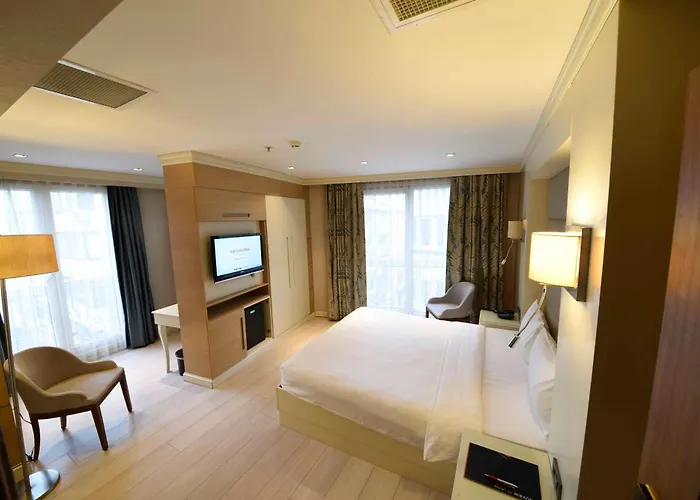 Le Mirage Отель