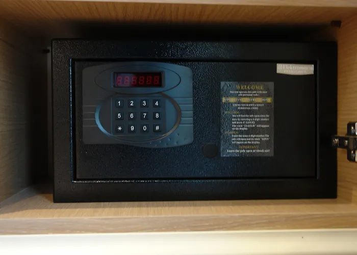 Отель Le Mirage 4*